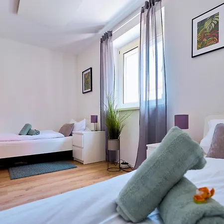Daire Dreams, 3 Schlafzimmer, Parkplatz, Stadtzentrum