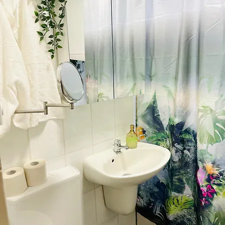 Apartment Dreams, 3 Schlafzimmer, Parkplatz, Stadtzentrum