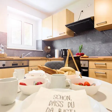 3 Schlafzimmer, Parkplatz, Stadtmitte Neu-Ulm