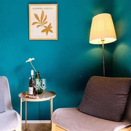 3 Schlafzimmer, Parkplatz, Stadtmitte *